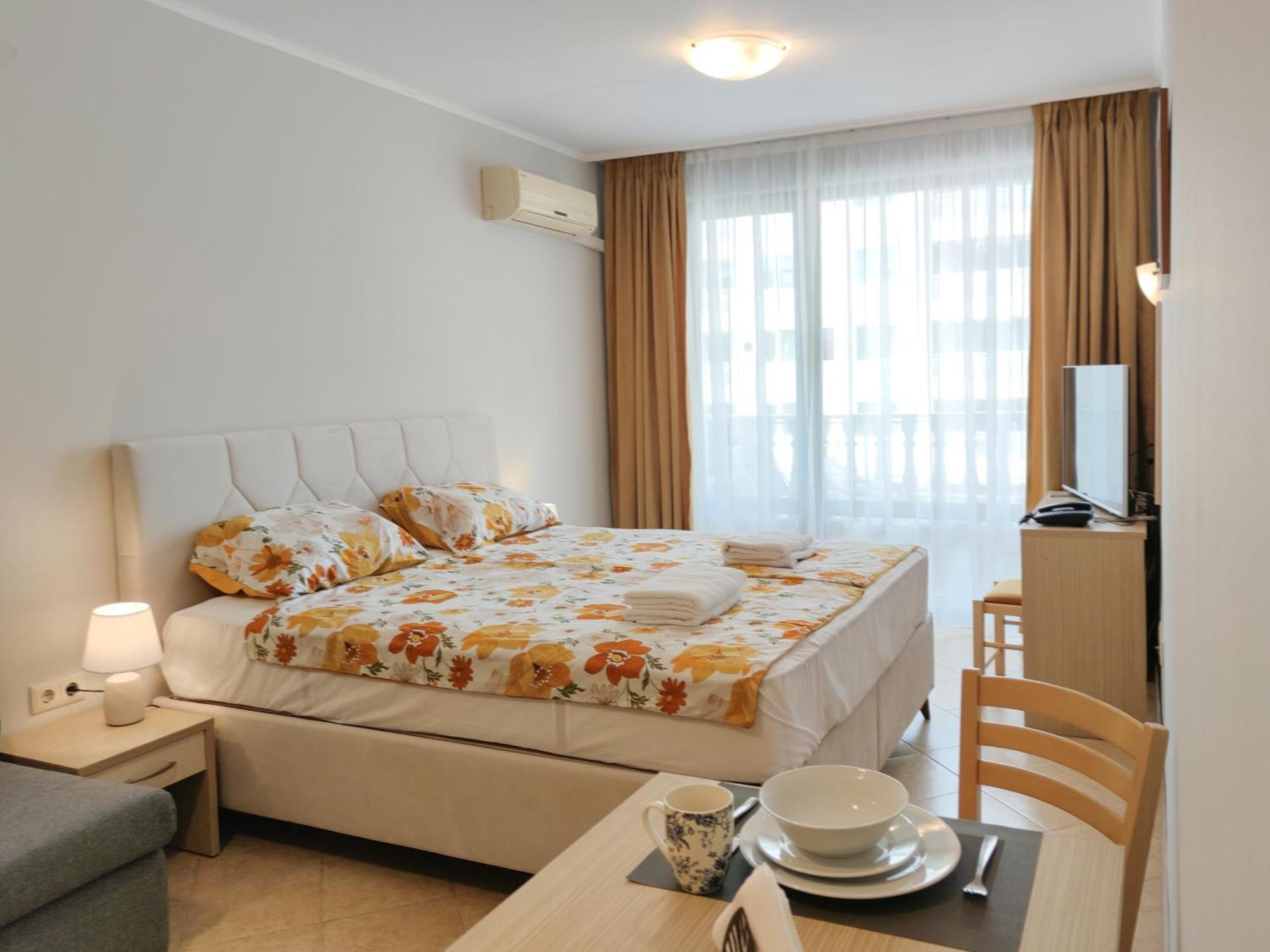 Royal Sun Holiday Apartments Napospart Kültér fotó